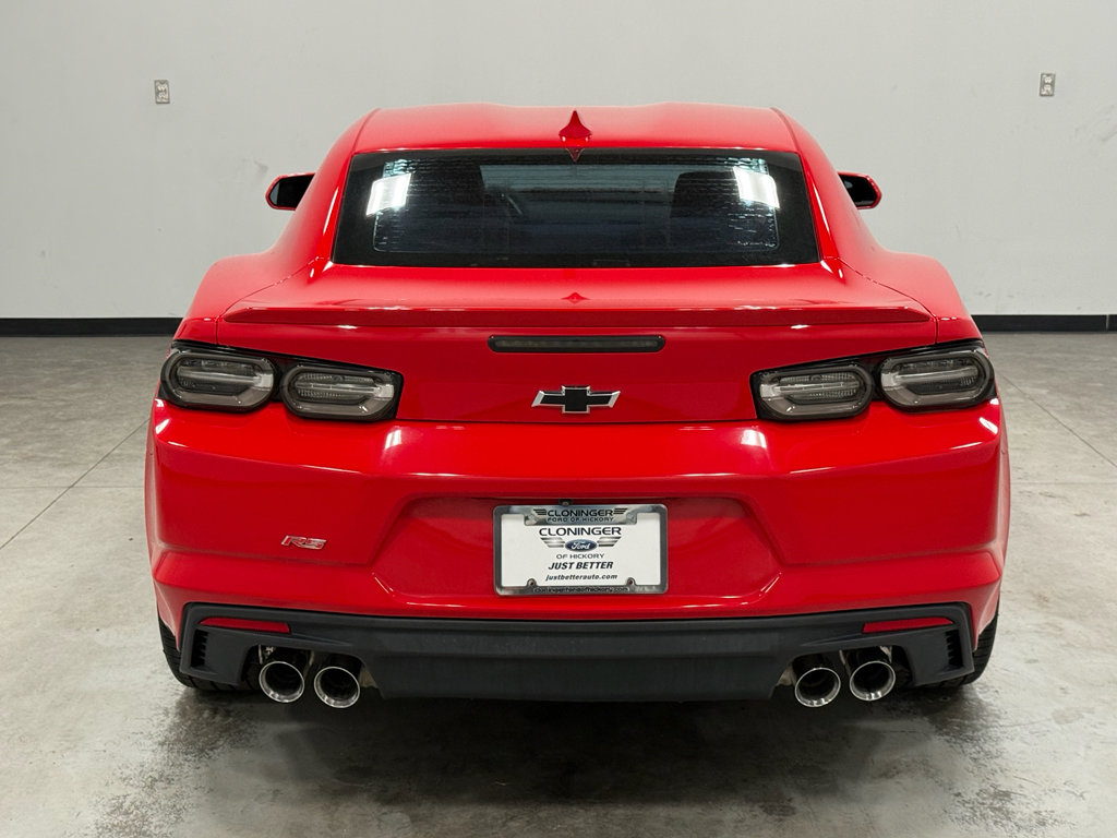 Used 2020 Chevrolet Camaro LT w/ RS Package image 7