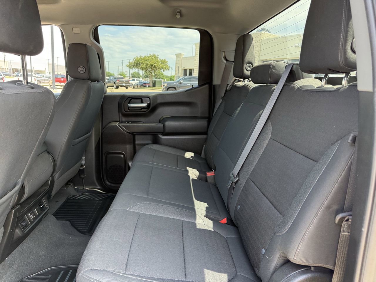 Used 2020 Chevrolet Silverado 1500 LT w/ All-Star Edition AWD/4WD image 26