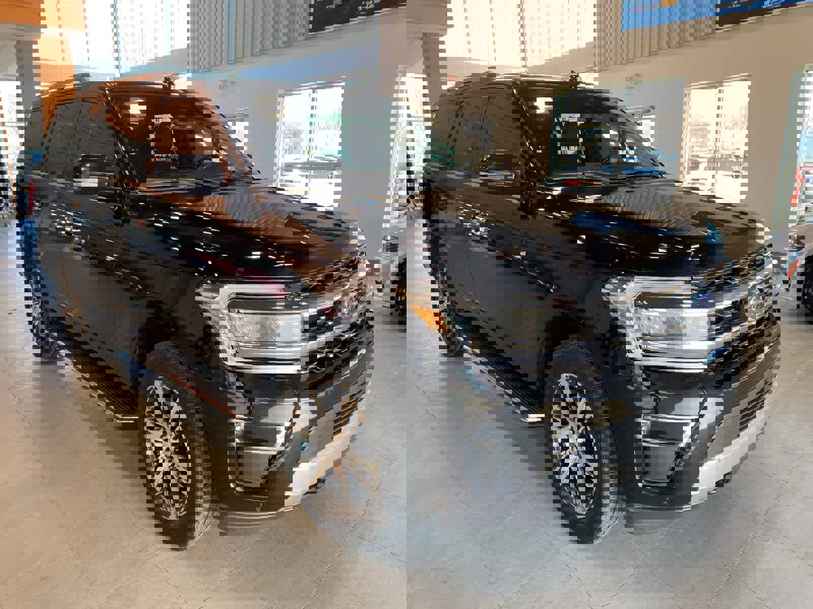 Certified 2022 Ford Expedition Limited image 7