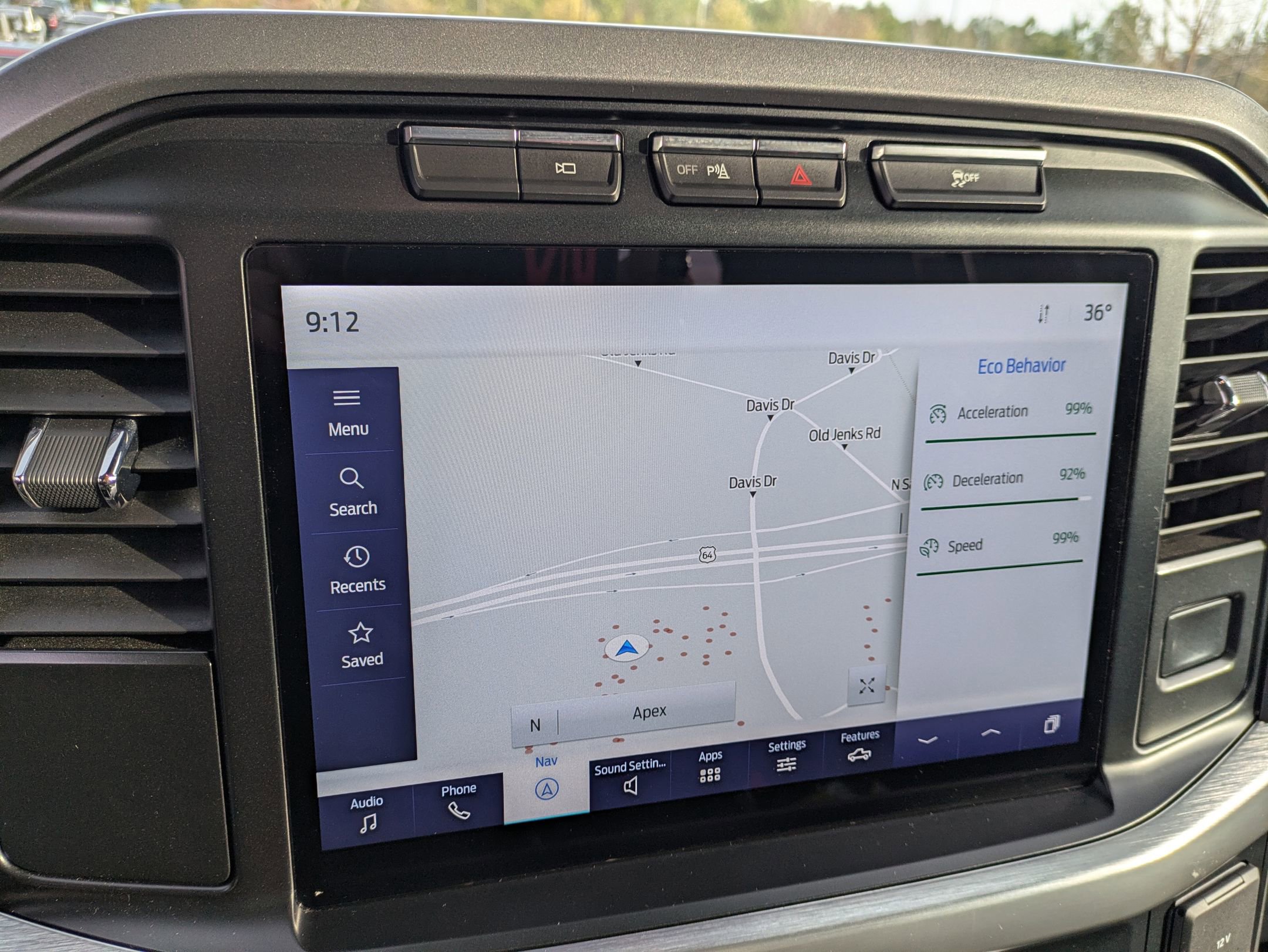 Certified 2022 Ford F150 Lariat w/ Equipment Group 502A High image 24