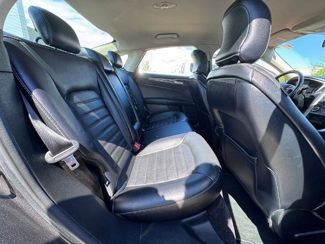 Certified 2017 Ford Fusion SE FWD image 24