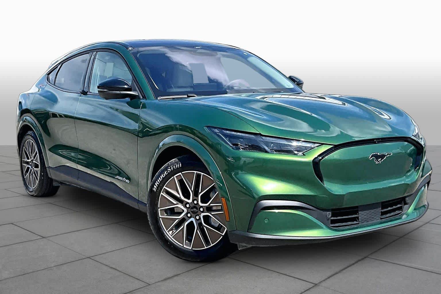 Certified 2025 Ford Mustang Mach-E Premium AWD/4WD image 2