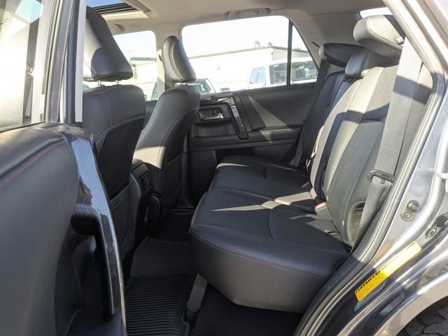 Used 2021 Toyota 4Runner TRD Off-Road Premium w/ Moonroof Package AWD/4WD image 25