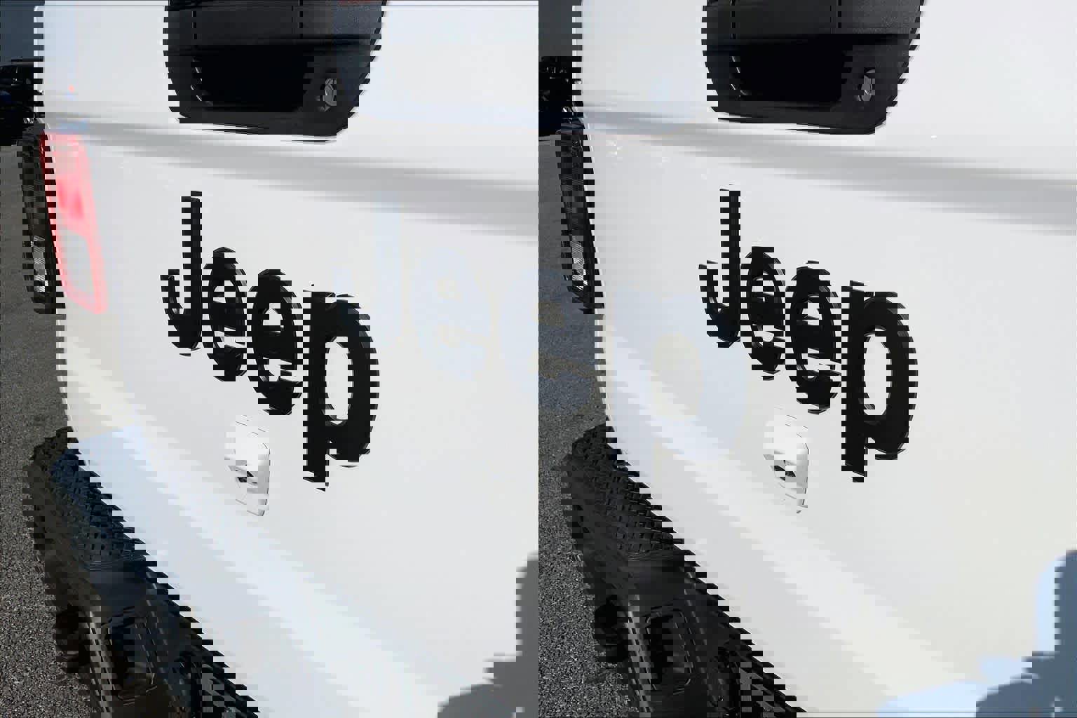 Used 2021 Jeep Gladiator Sport image 31