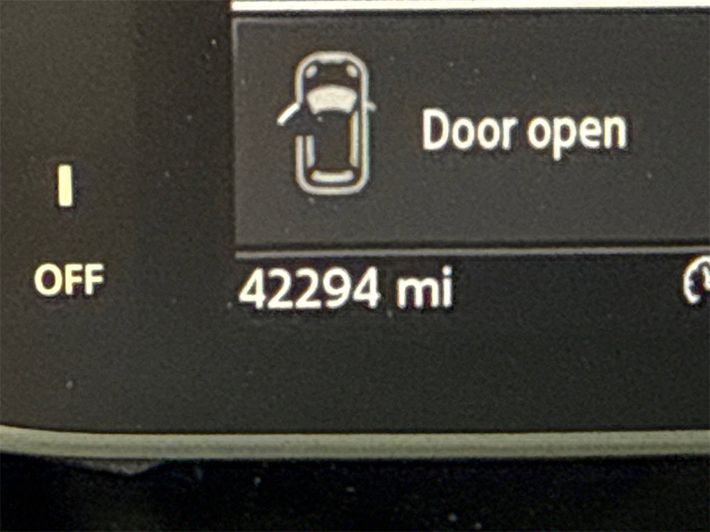 Used 2022 MINI Cooper Countryman S w/ Premium Package image 28