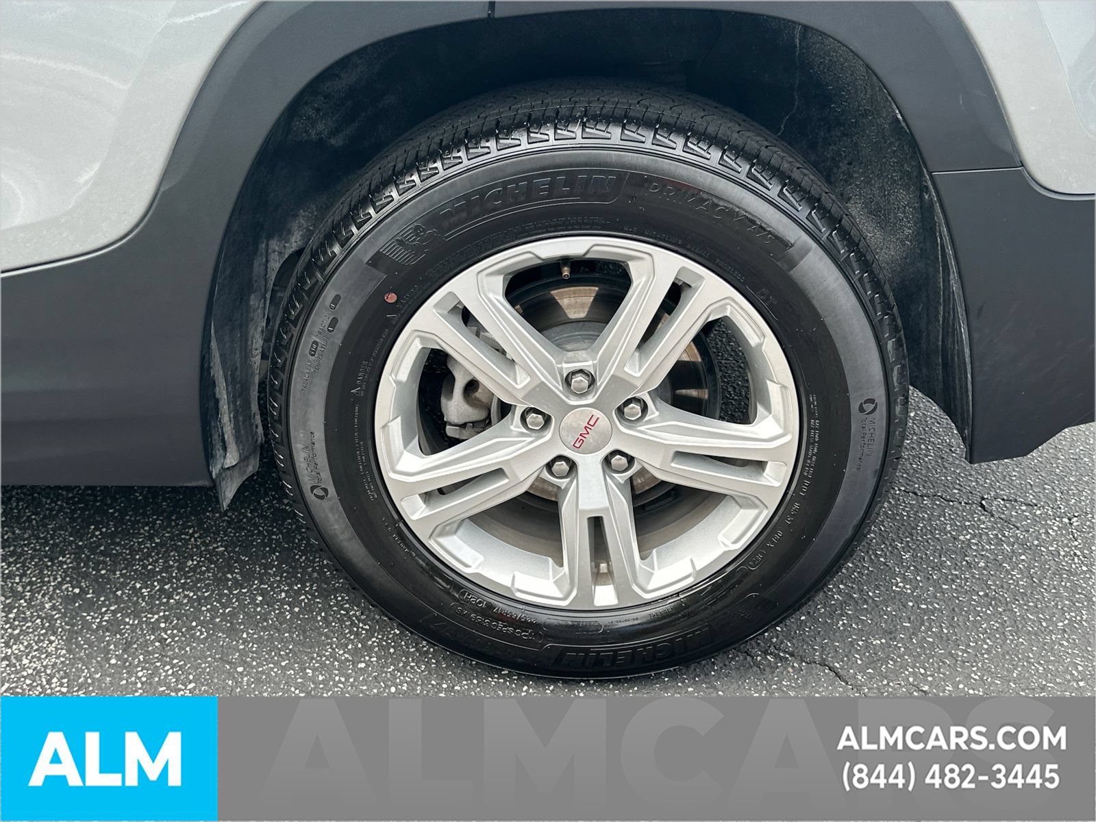 Used 2024 GMC Terrain SLE FWD image 22