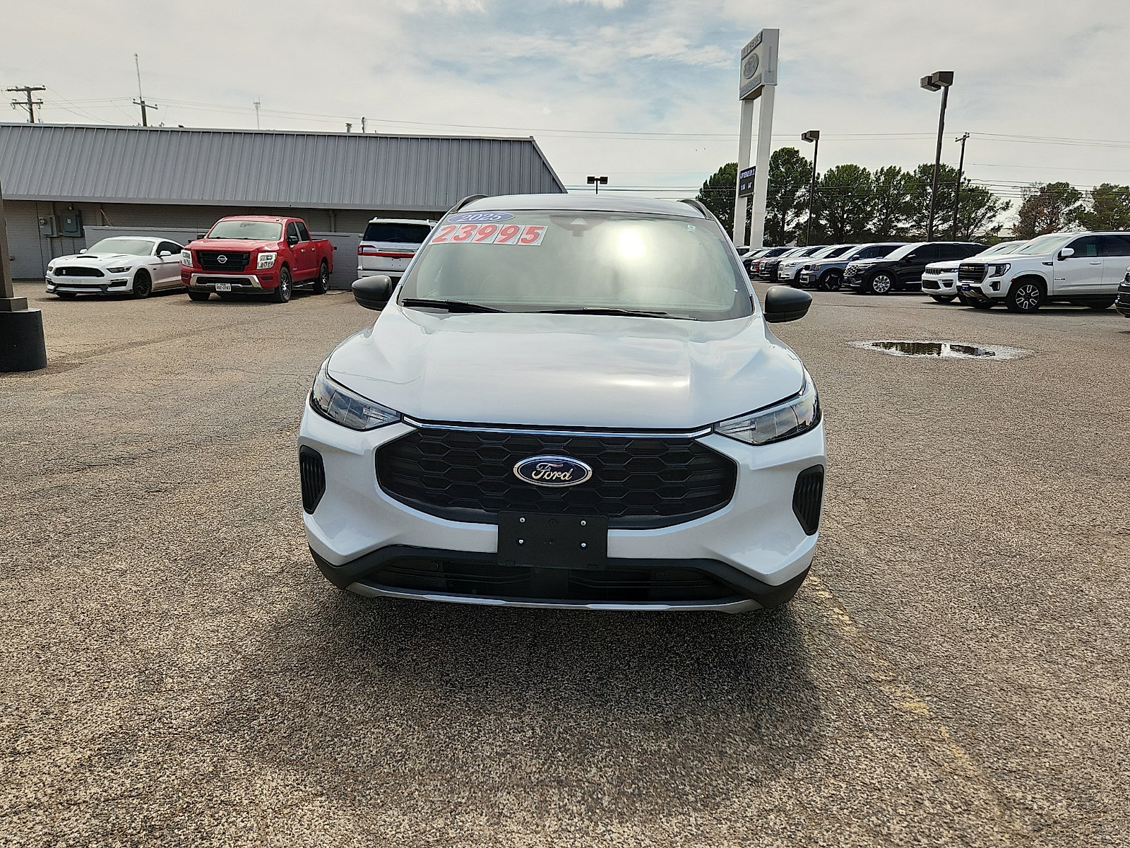 Certified 2025 Ford Escape ST-Line FWD image 2