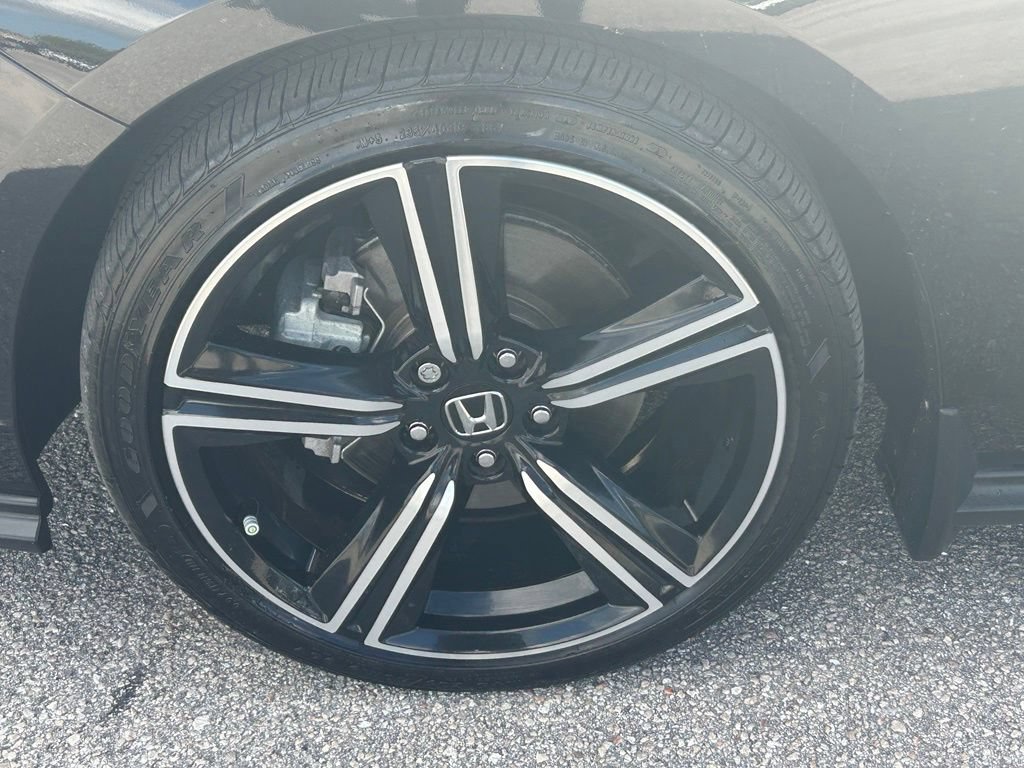 Used 2024 Honda Accord Sport image 17