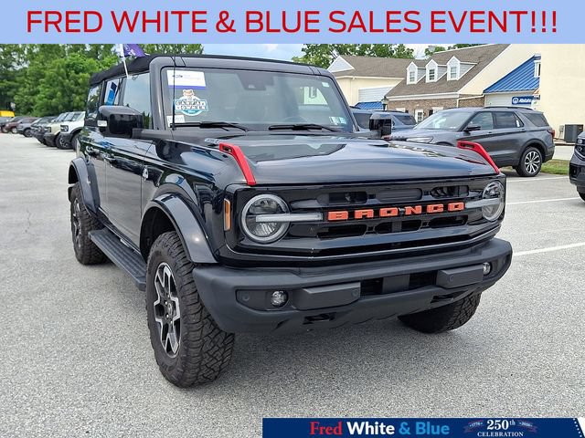 Certified 2022 Ford Bronco Outer Banks AWD/4WD image 2