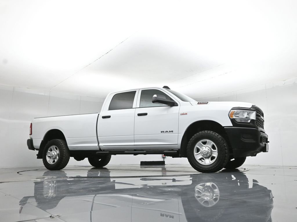 Used 2022 RAM 2500 Tradesman image 2
