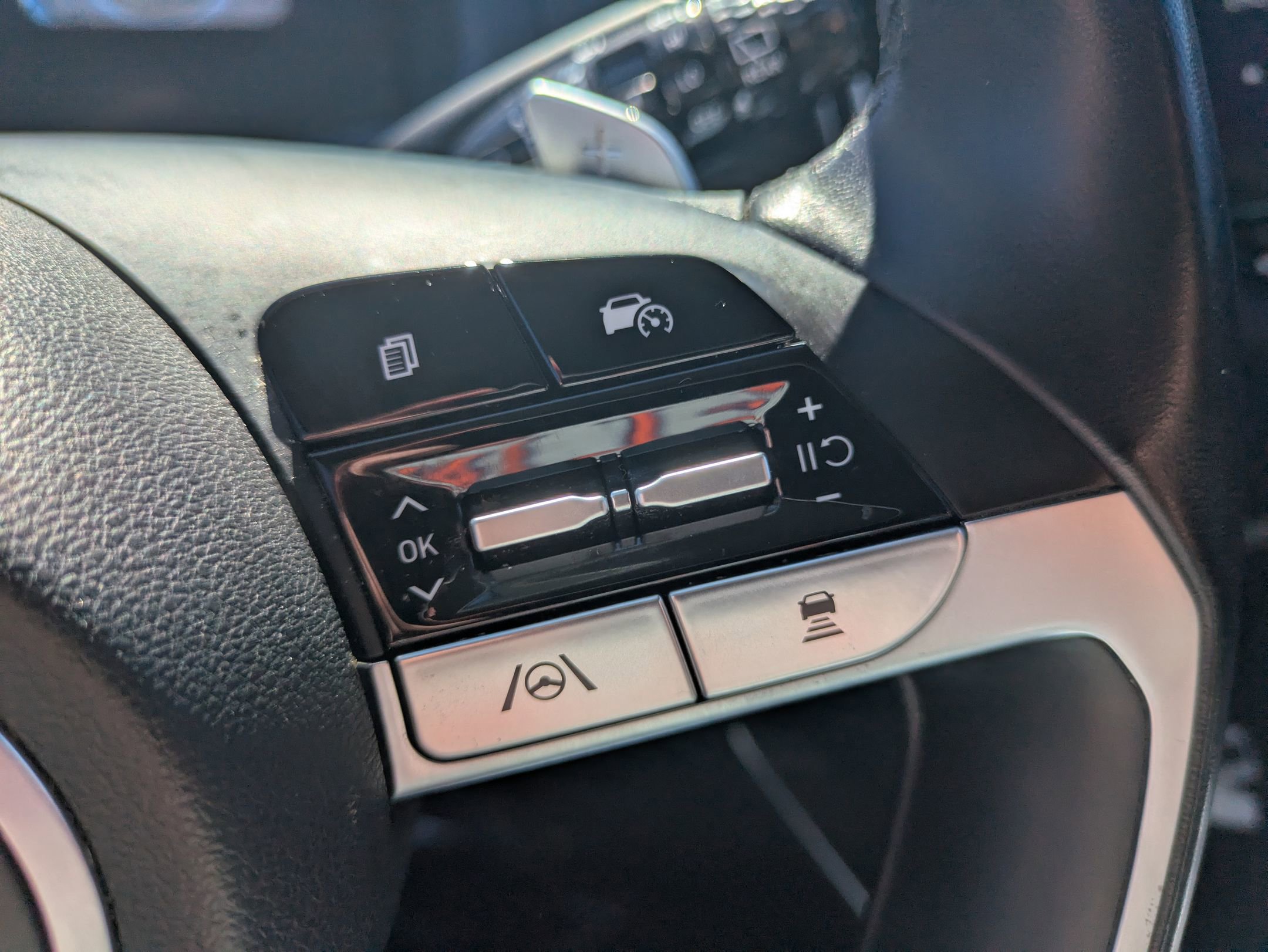 Used 2024 Hyundai Tucson Limited image 34