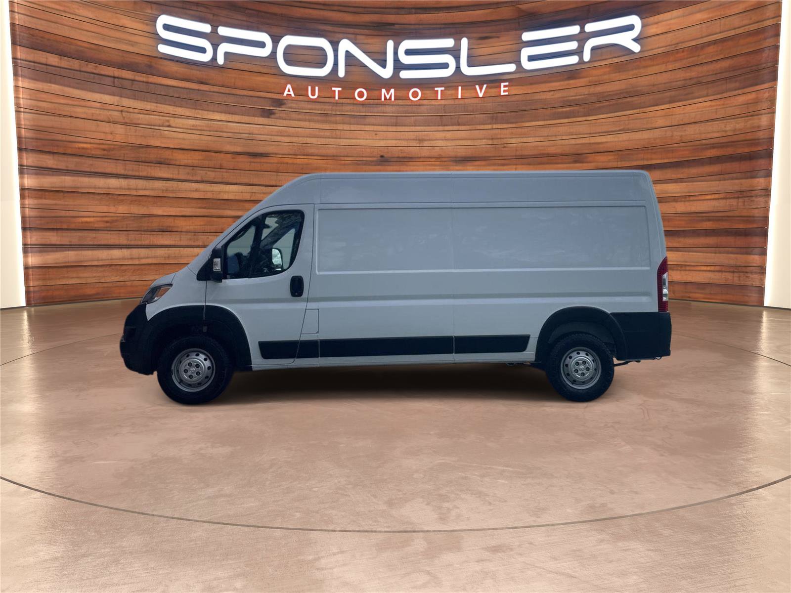 Used 2023 RAM ProMaster 2500 w/ Premium Appearance Group FWD image 3