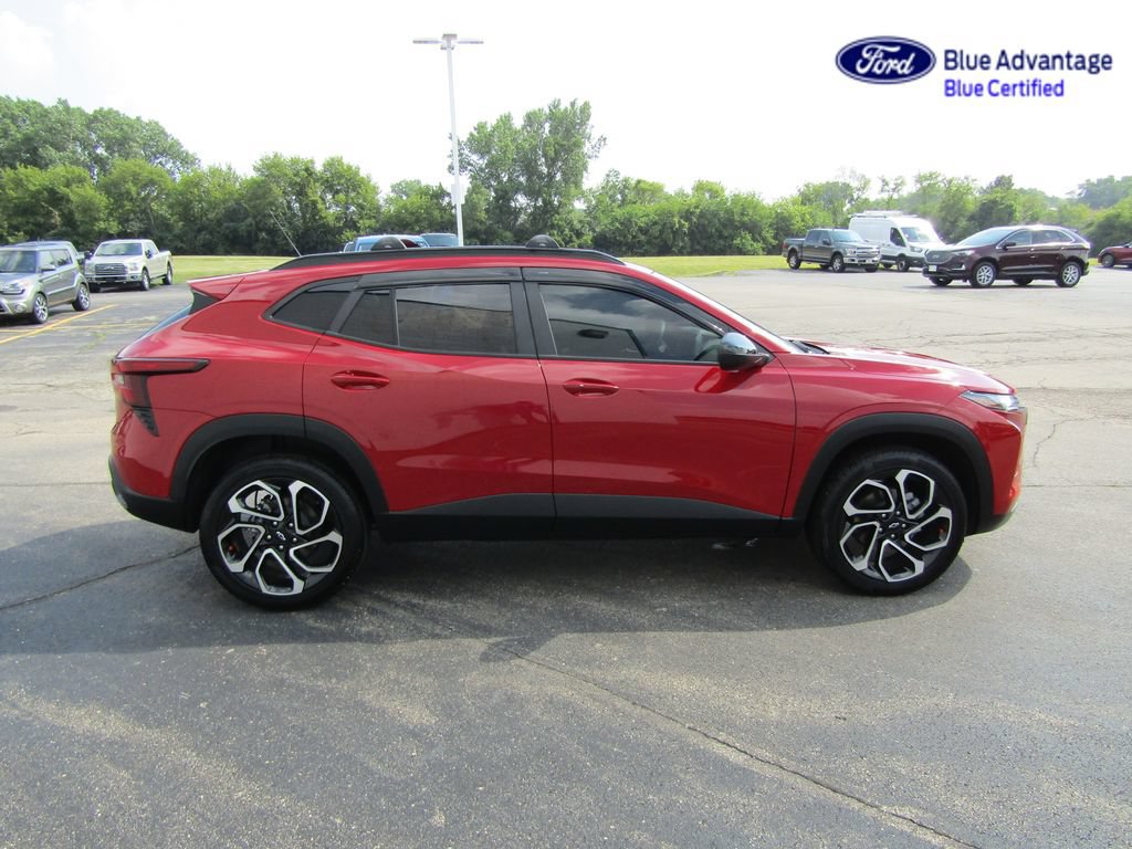 Used 2026 Chevrolet Trax RS w/ Driver Confidence Package FWD image 8