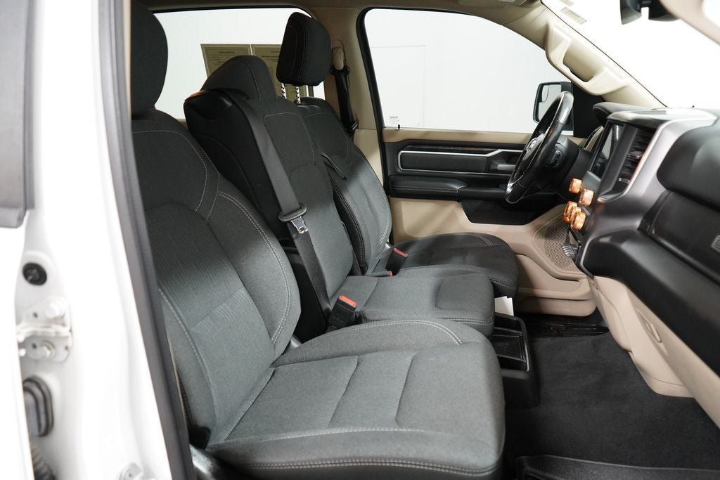 Used 2020 RAM 1500 Big Horn AWD/4WD image 32