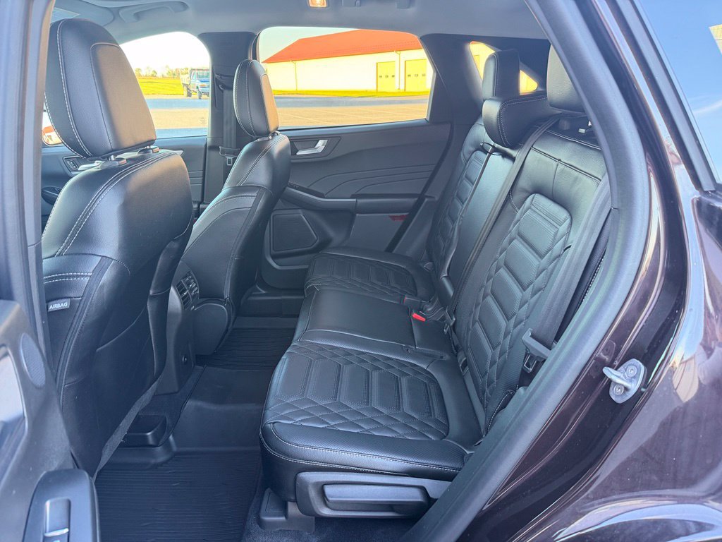 Certified 2023 Ford Escape Platinum w/ Premium Technology Package AWD/4WD image 20