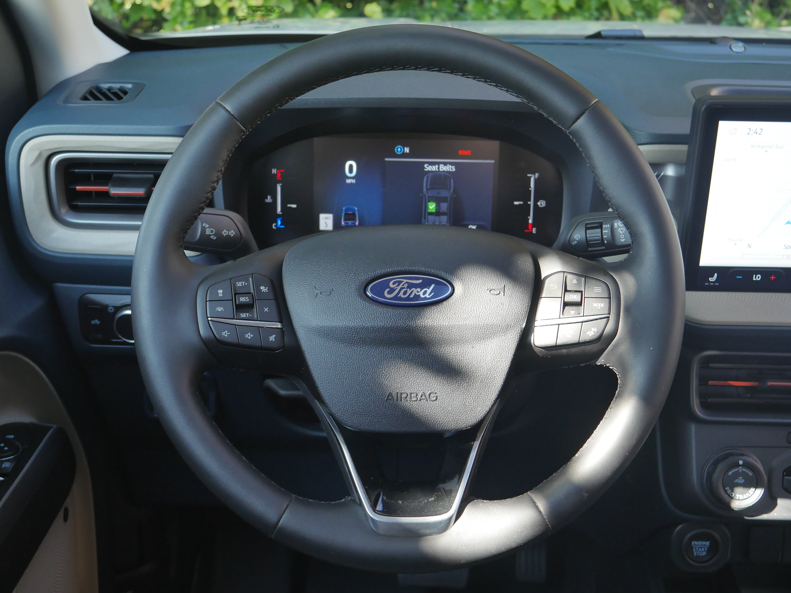 Certified 2025 Ford Maverick Lariat w/ 4K Tow Package AWD/4WD image 7