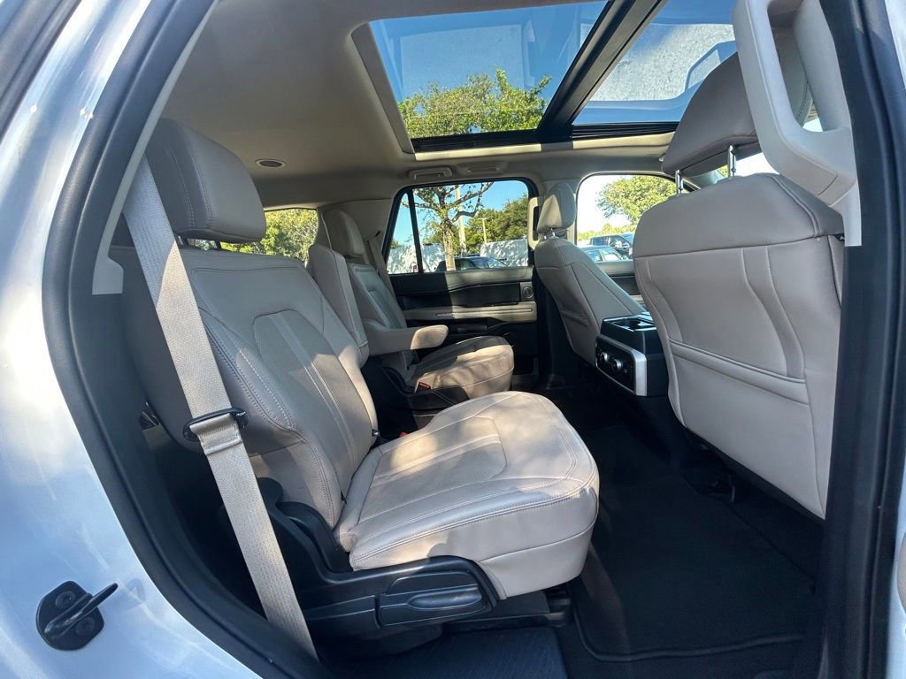 Certified 2023 Ford Expedition Limited image 31