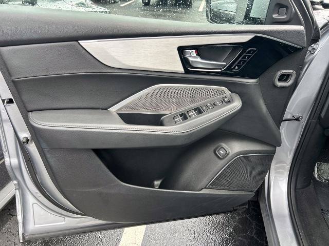 Used 2024 Acura MDX FWD image 18