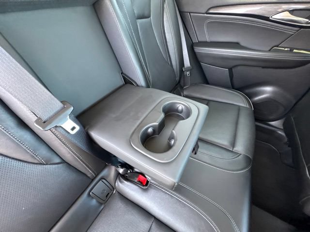 Used 2021 Buick Envision Essence FWD image 25