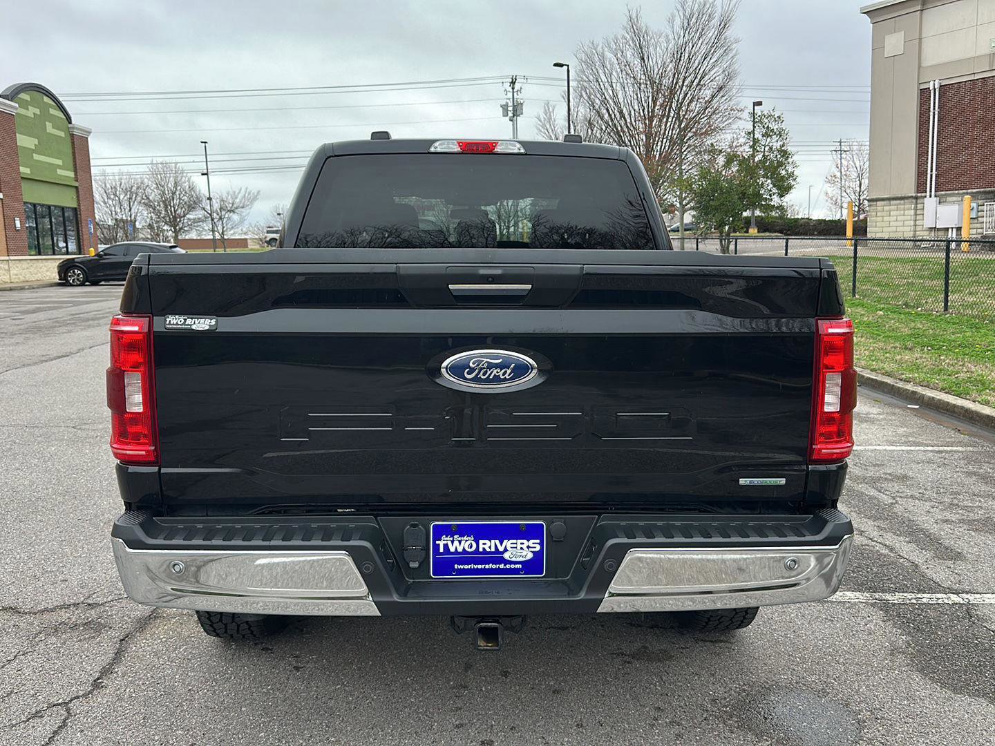 Certified 2021 Ford F150 XLT w/ Equipment Group 301A Mid image 4