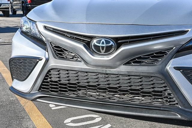 Used 2024 Toyota Camry SE FWD image 6