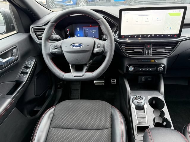 Certified 2024 Ford Escape ST-Line w/ Tech Pack #1 AWD/4WD image 9