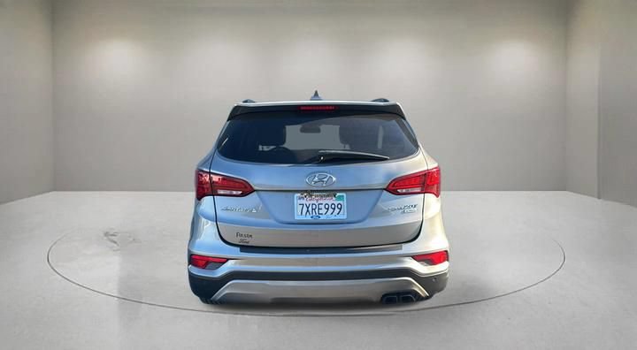 Used 2017 Hyundai Santa Fe Sport FWD image 3