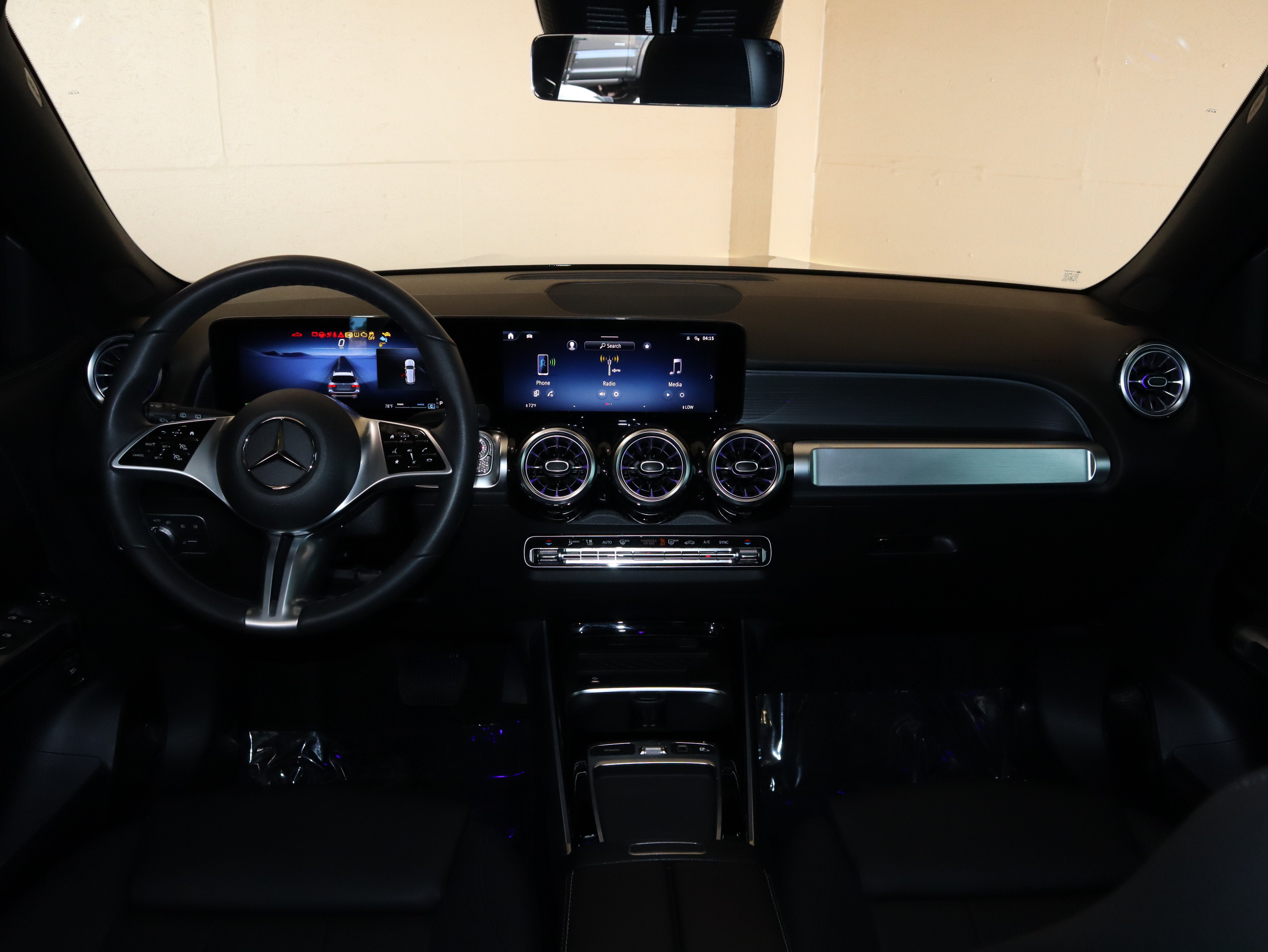 Used 2026 Mercedes-Benz GLB 250 image 25
