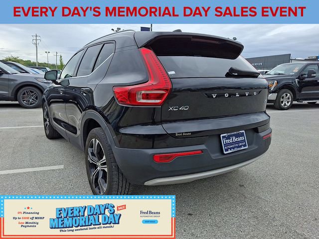 Used 2021 Volvo XC40 T5 Inscription w/ Climate Package AWD/4WD image 8