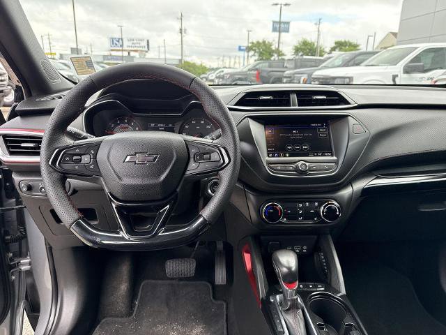 Used 2023 Chevrolet TrailBlazer RS AWD/4WD image 6