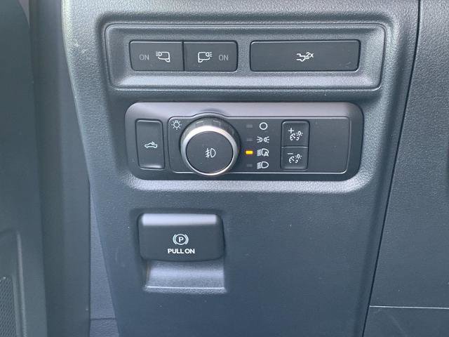 Certified 2022 Ford F150 XLT w/ Equipment Group 302A High image 26