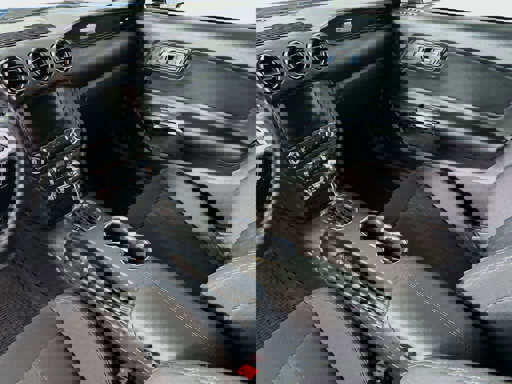 Certified 2022 Ford Mustang Convertible w/ Equipment Group 101A image 14