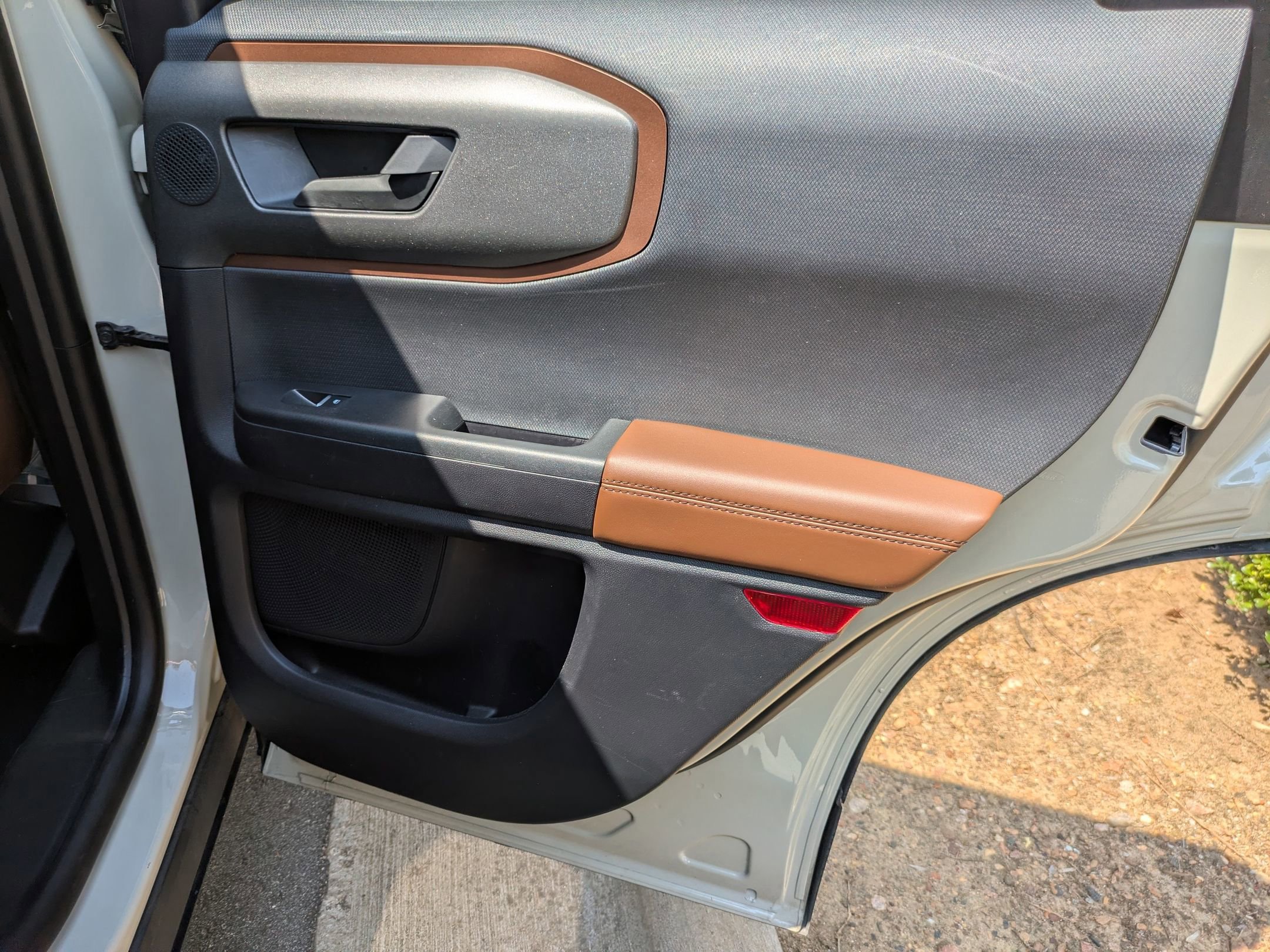 Certified 2025 Ford Bronco Sport Outer Banks w/ Outer Banks Tech Package+ image 36