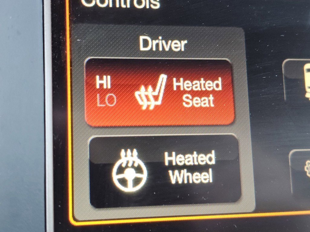 Used 2017 Jeep Grand Cherokee Limited w/ Trailer Tow Group IV image 11