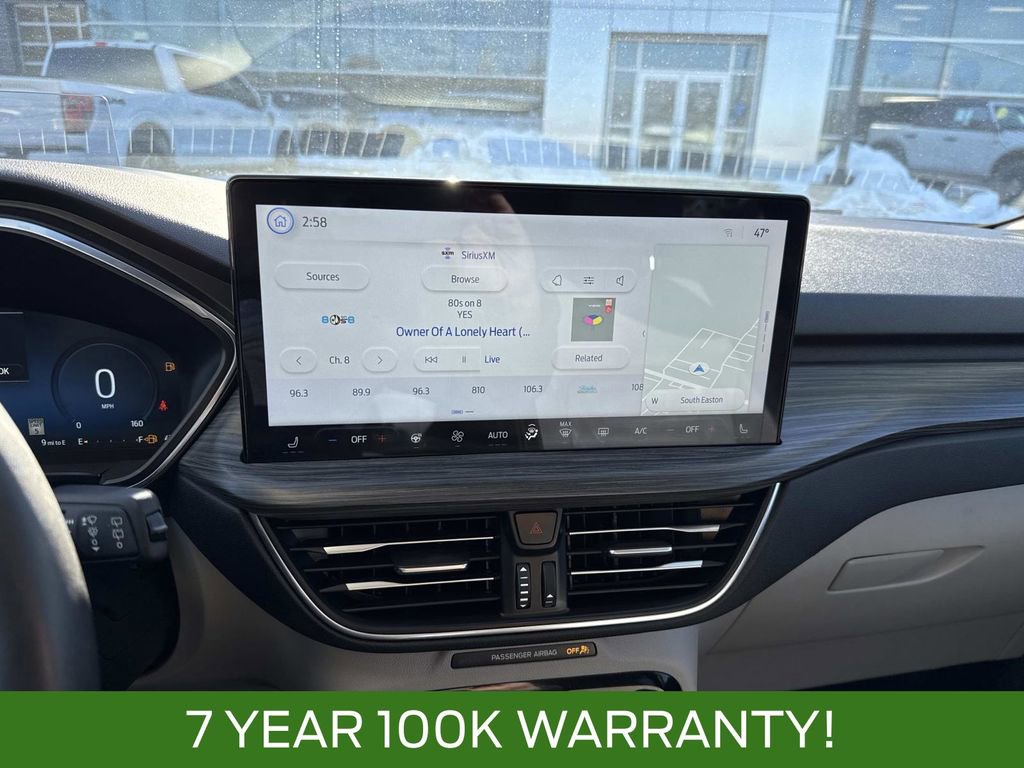 Certified 2023 Ford Escape Platinum w/ Premium Technology Package image 22