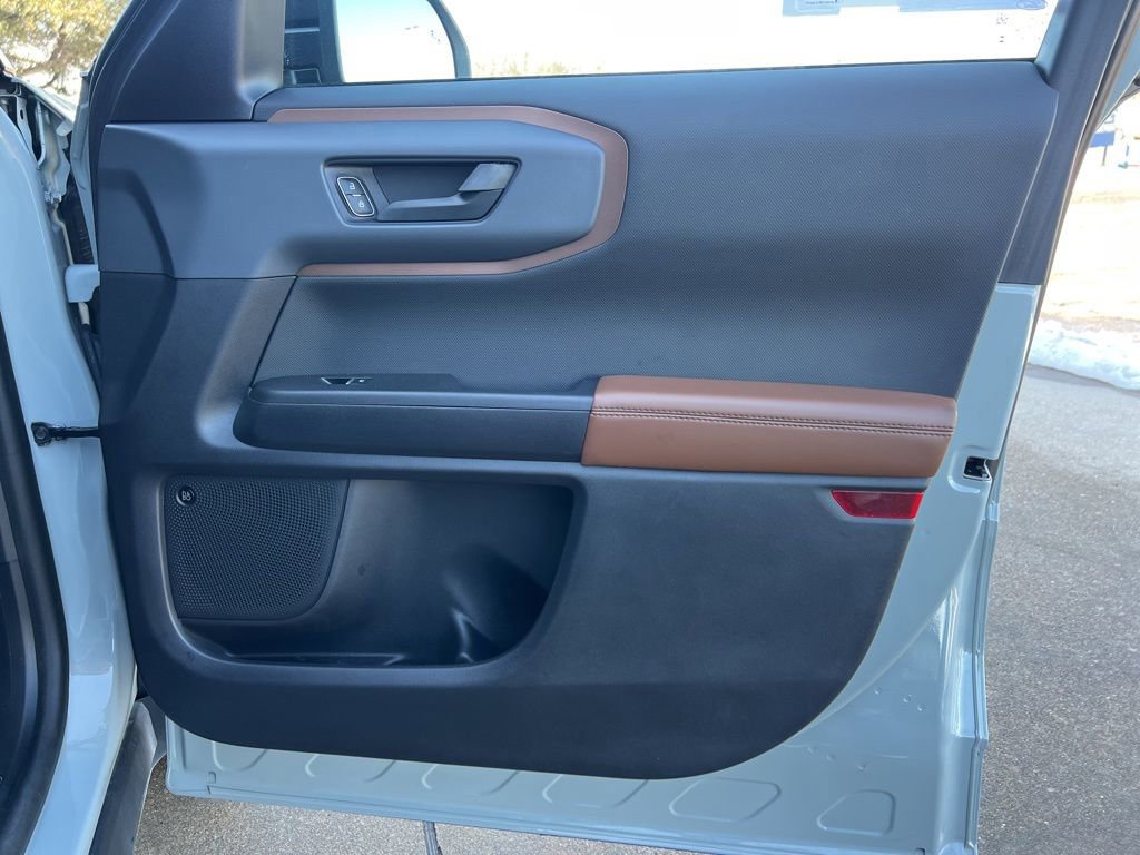 Certified 2023 Ford Bronco Sport Outer Banks w/ Tech Package image 17