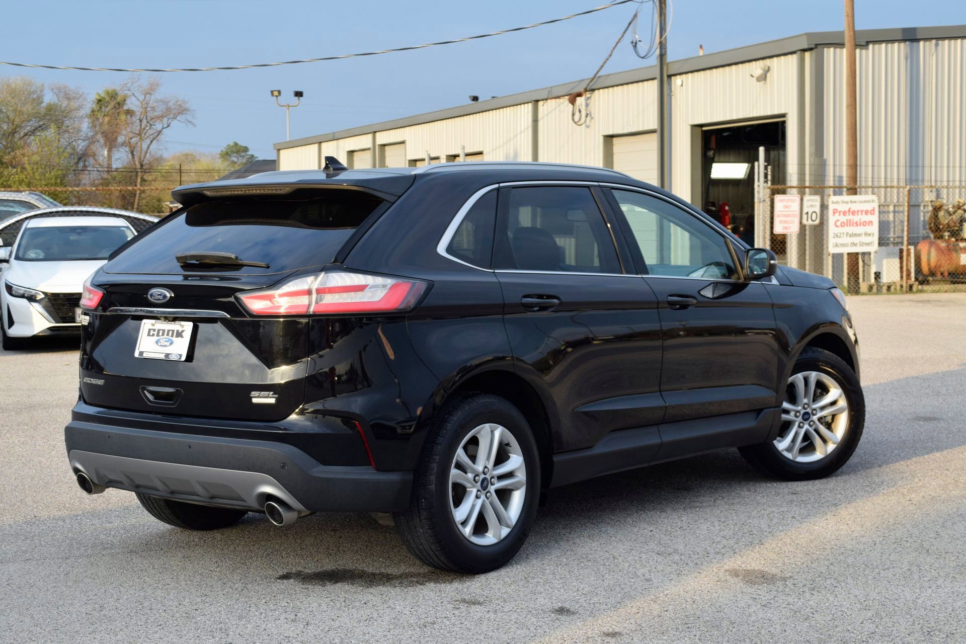 Certified 2019 Ford Edge SEL w/ Equipment Group 201A image 10