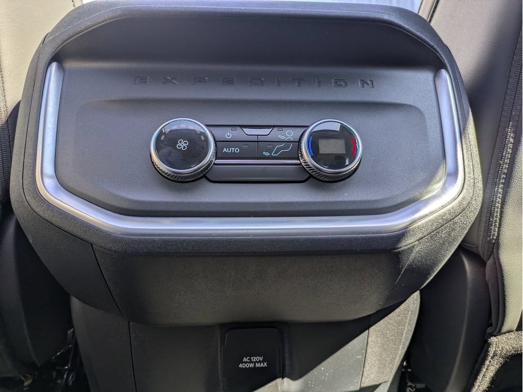 Certified 2025 Ford Expedition Active RWD image 25