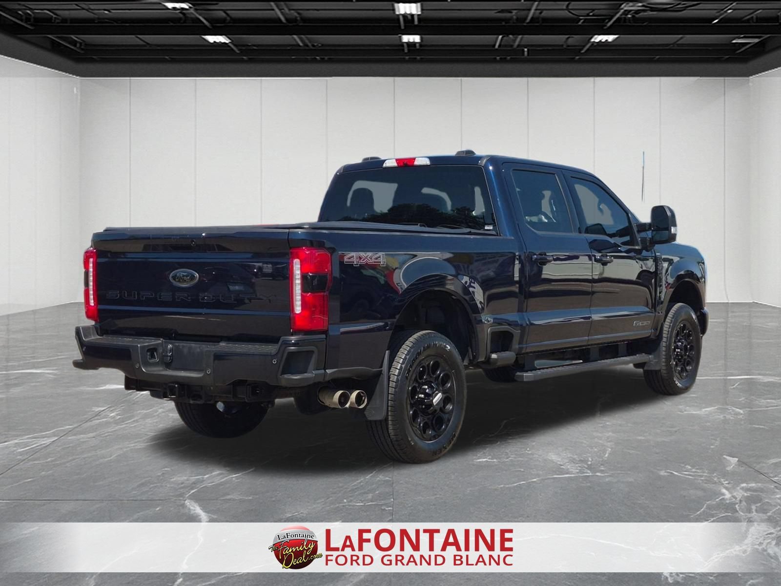 Certified 2025 Ford F250 Lariat w/ Black Appearance Package AWD/4WD image 5