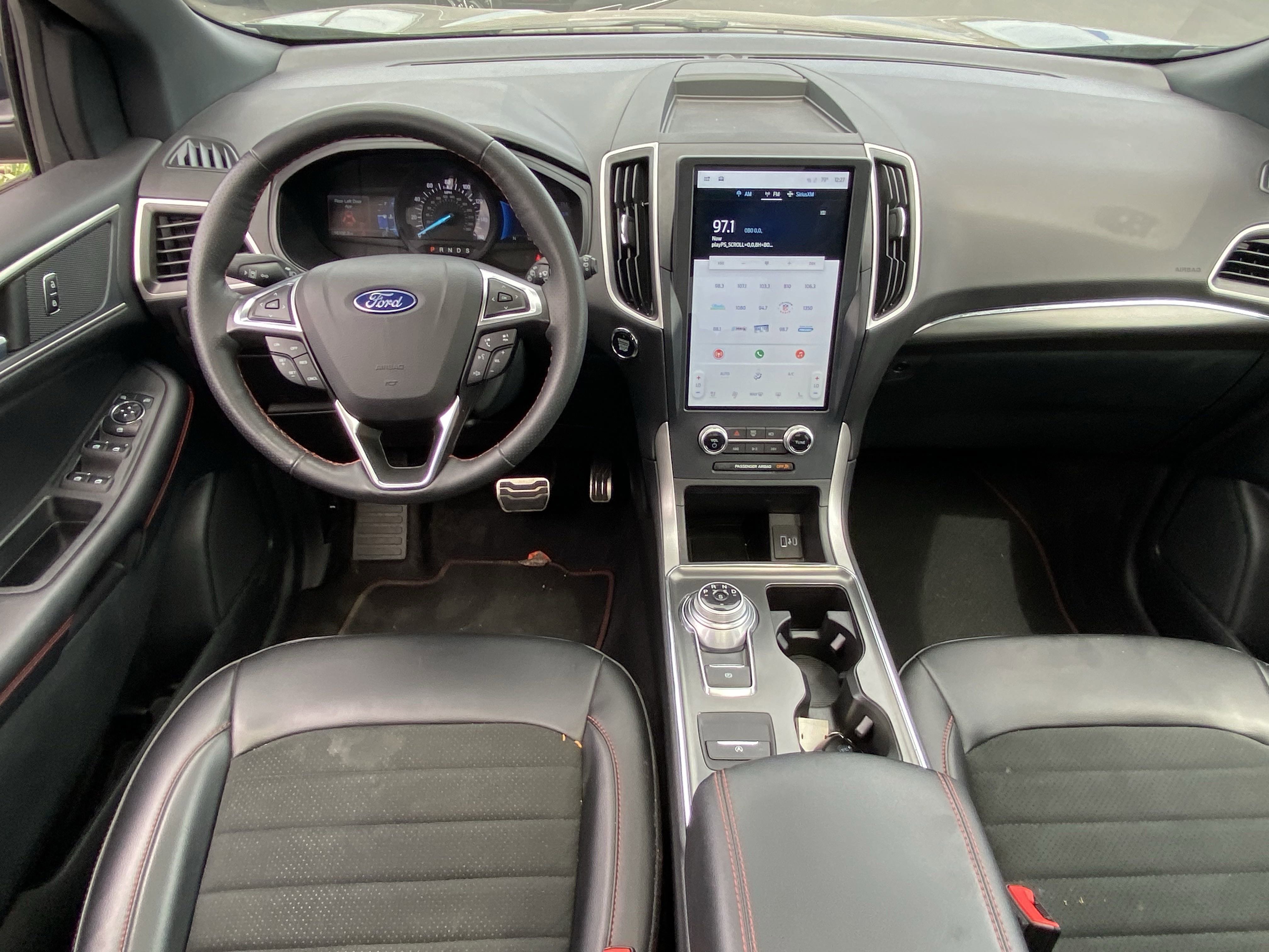 Certified 2023 Ford Edge ST-Line image 8