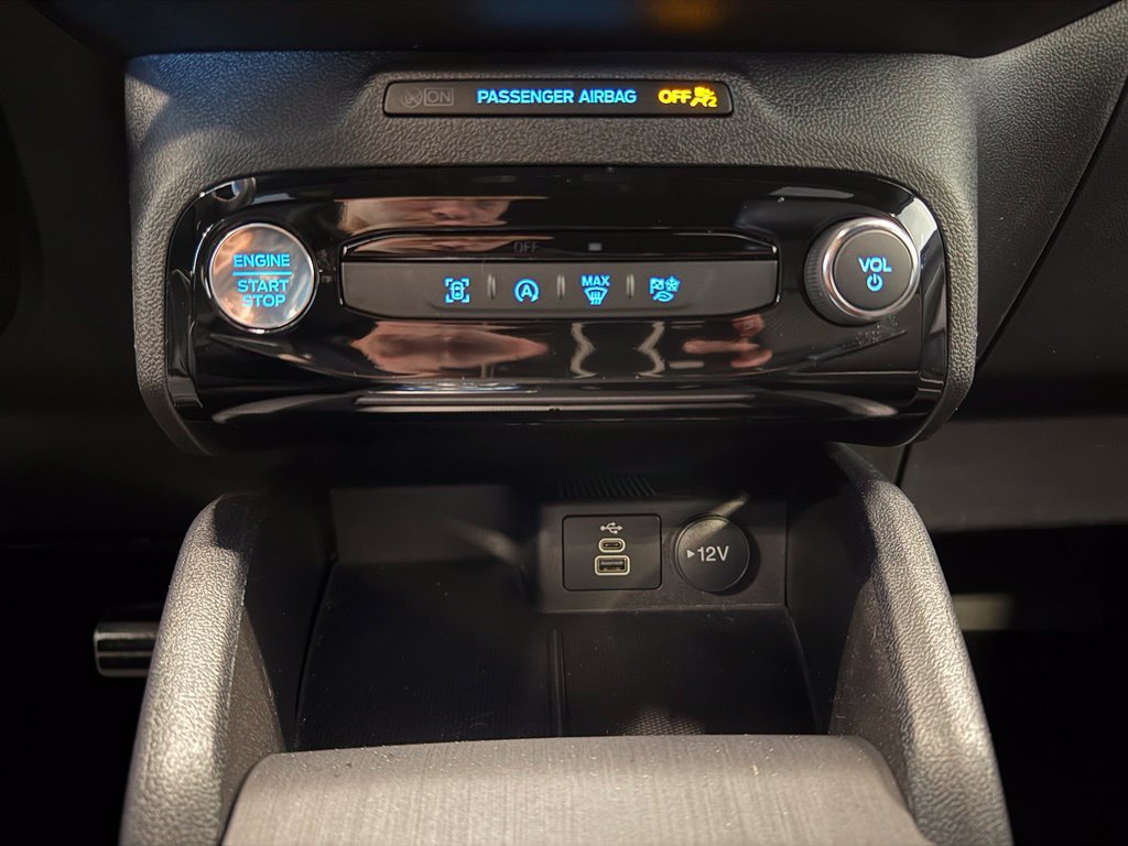 Certified 2024 Ford Escape ST-Line w/ Tech Pack #1 AWD/4WD image 27