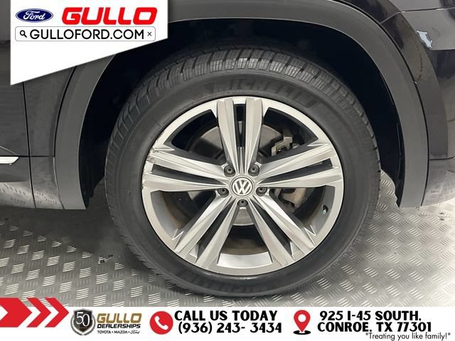 Used 2018 Volkswagen Atlas SE w/ R-Line Package FWD image 30