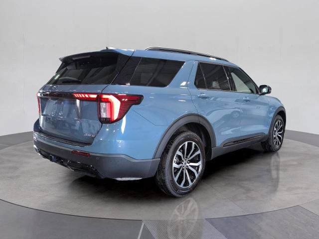 Certified 2025 Ford Explorer ST-Line AWD/4WD image 13