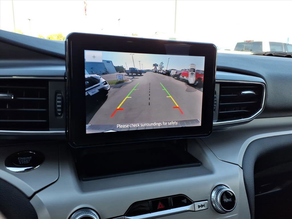 Certified 2023 Ford Explorer XLT w/ Equipment Group 202A image 21