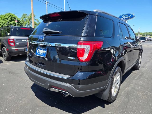 Certified 2018 Ford Explorer XLT w/ Equipment Group 202A AWD/4WD image 4