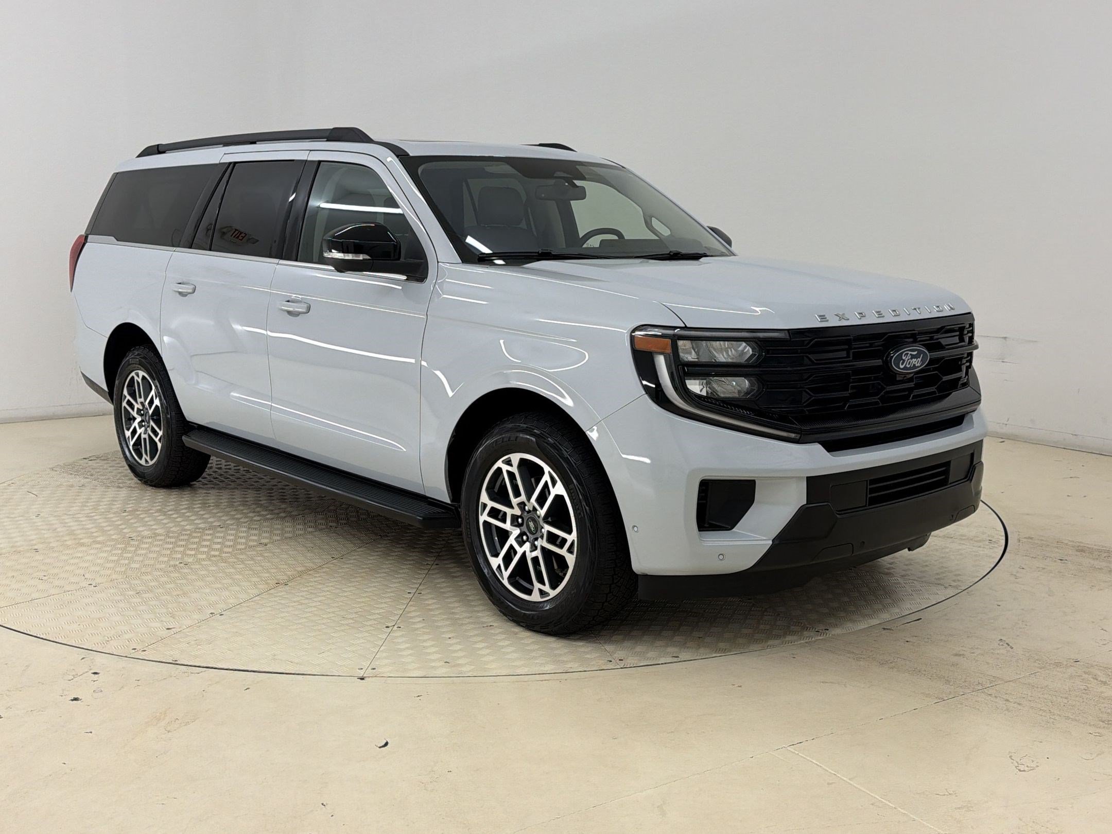 Certified 2025 Ford Expedition Max Active AWD/4WD image 7