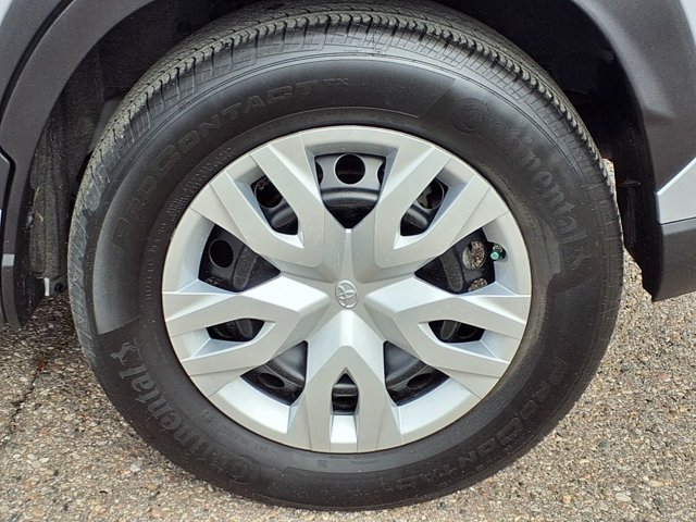 Used 2024 Toyota Corolla Cross L FWD image 23
