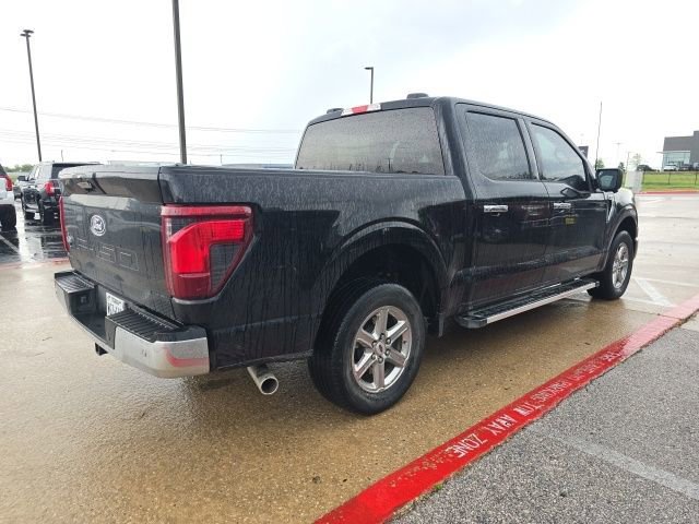 Certified 2024 Ford F150 XLT w/ Mobile Office Package RWD image 3