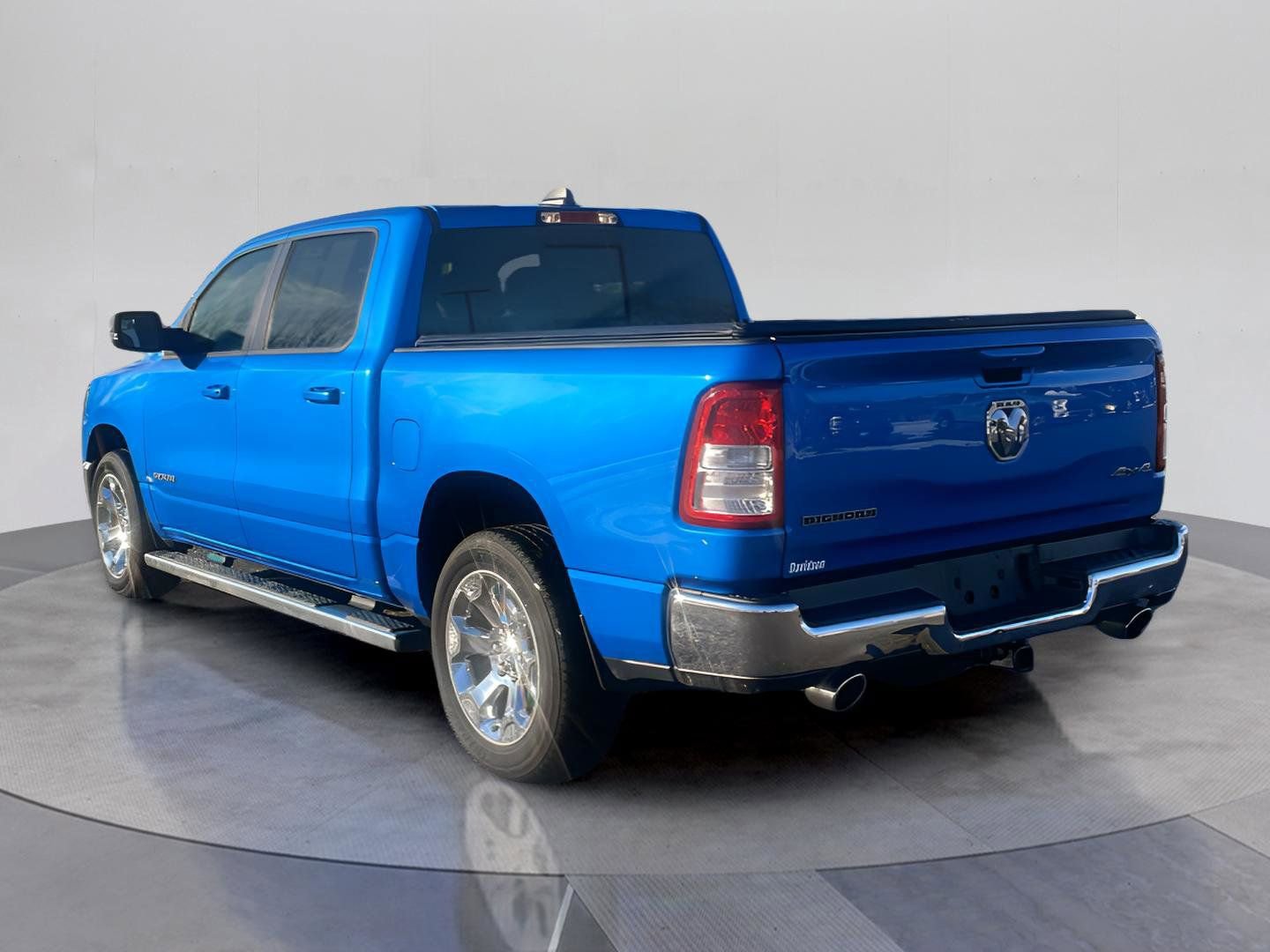 Used 2022 RAM 1500 Big Horn AWD/4WD image 3