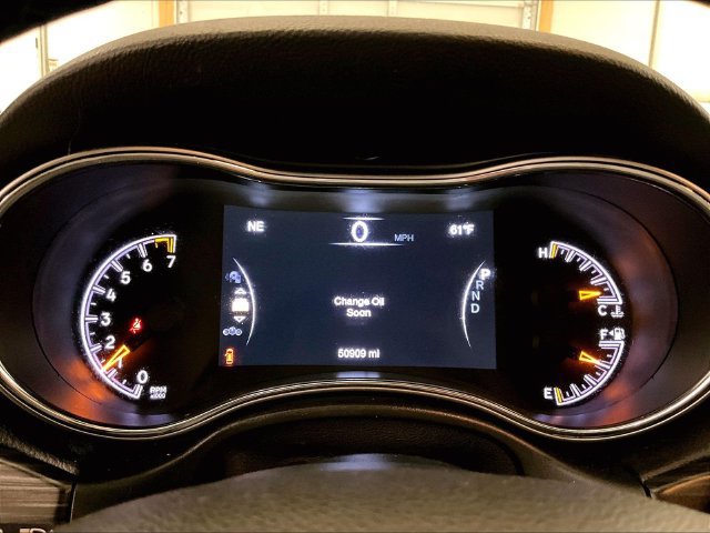 Used 2022 Jeep Grand Cherokee Laredo X AWD/4WD image 19